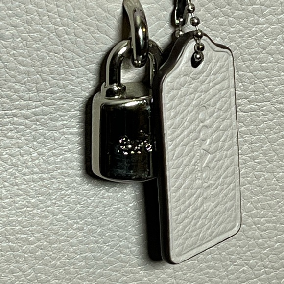 Coach Zoe Leather Satchel - Picture 3 of 9